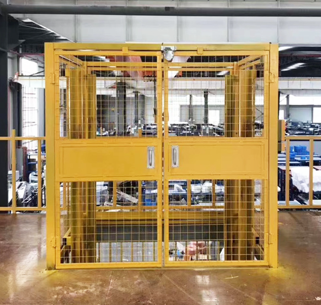 南充智能导轨式升降机亮相